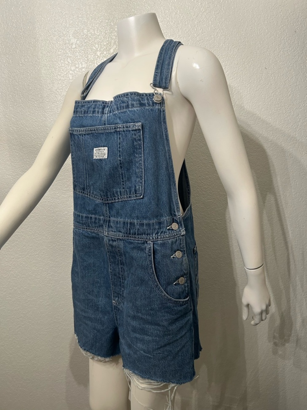 Levi’s Vintage Modern Striped Shortall Overalls - Picture 3 of 4